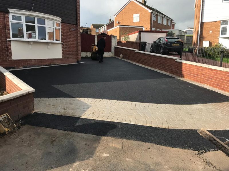 Tarmac Driveways